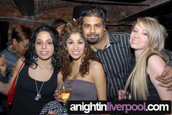 Chill Pussycat @ Noir