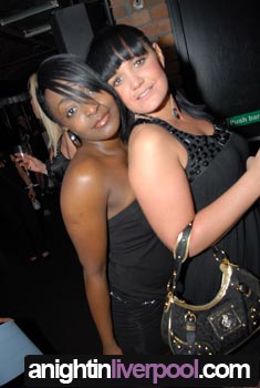 Chill Pussycat @ Noir