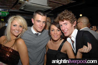 Chill Pussycat @ Noir