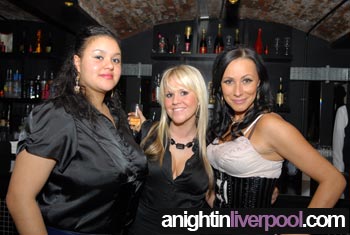 Glam Liverpool Nights @ Noir